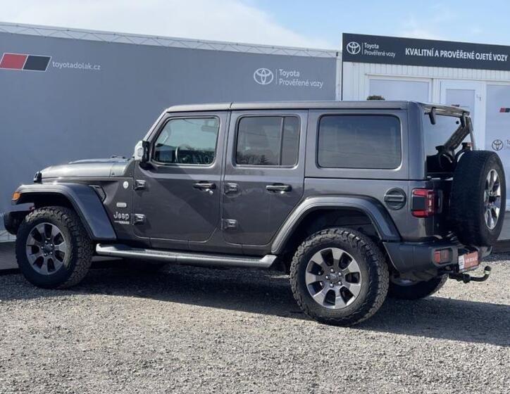 Jeep Wrangler 10