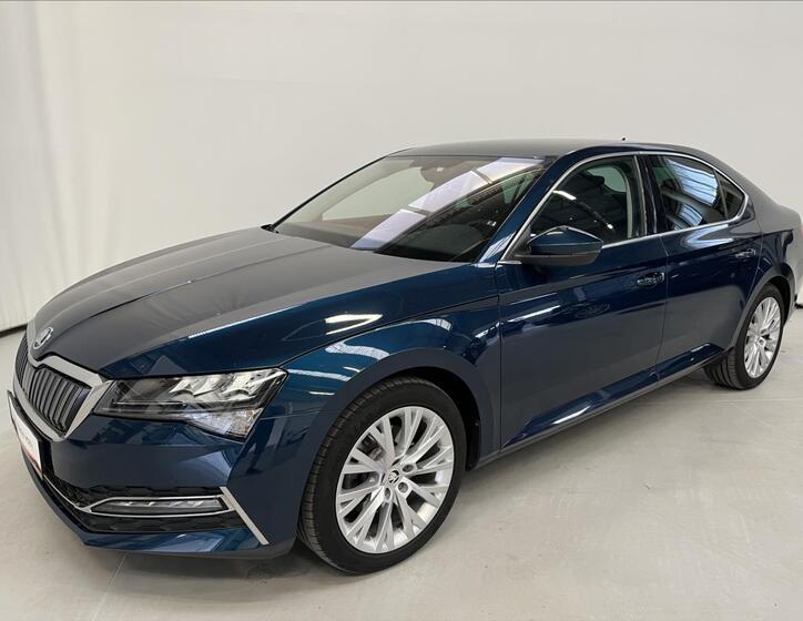 Škoda Superb 1