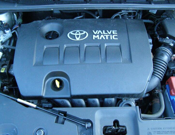 Toyota Avensis 30
