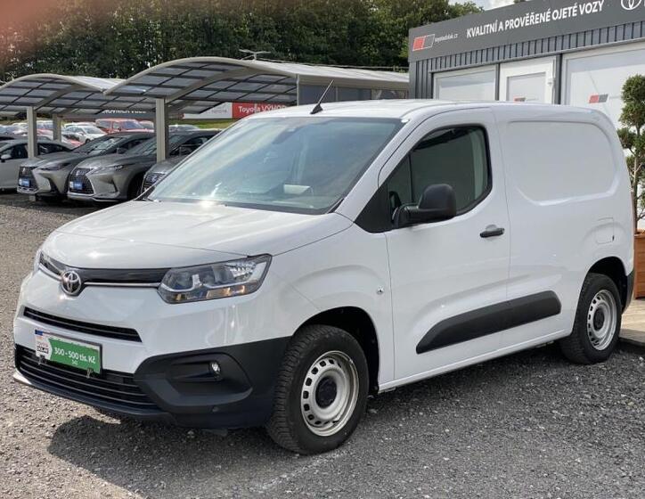Toyota ProAce City 3