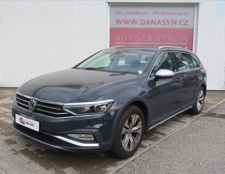 Volkswagen Passat 1