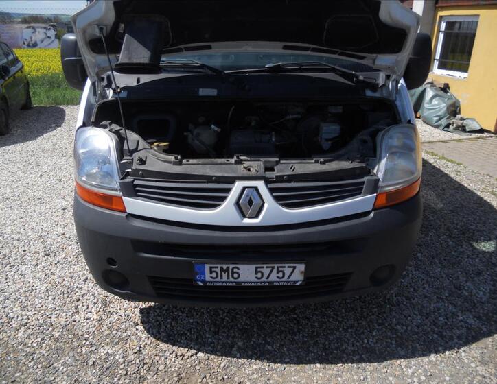 Renault Master 18
