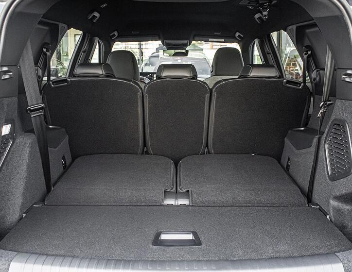 Peugeot 5008 7