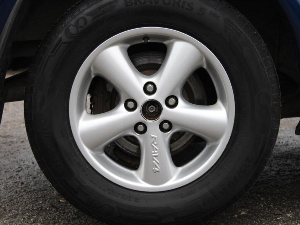 Toyota RAV4 23