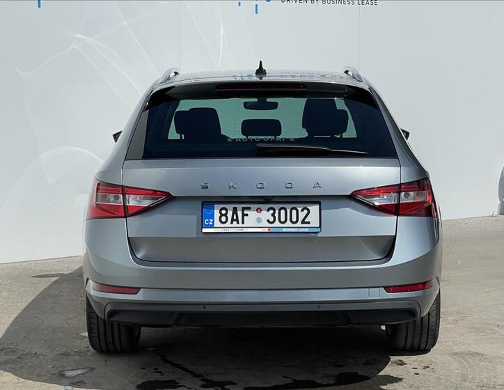 Škoda Superb 23