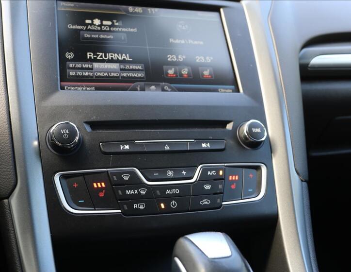 Ford Mondeo 29
