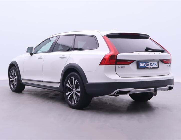 Volvo V90 5