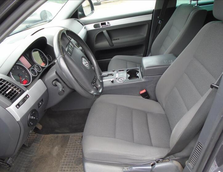 Volkswagen Touareg 10