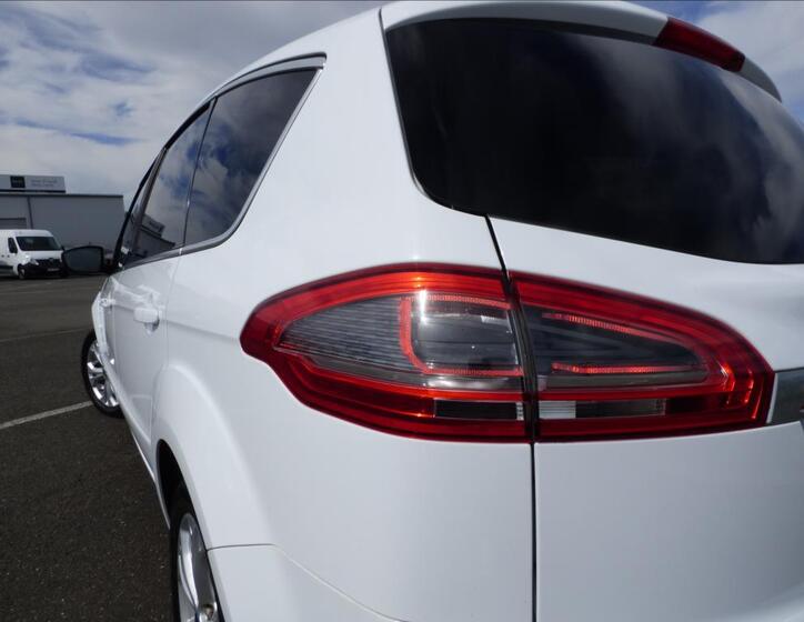 Ford S-MAX 67