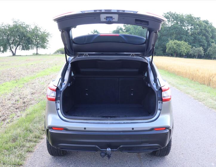 Nissan Qashqai 9