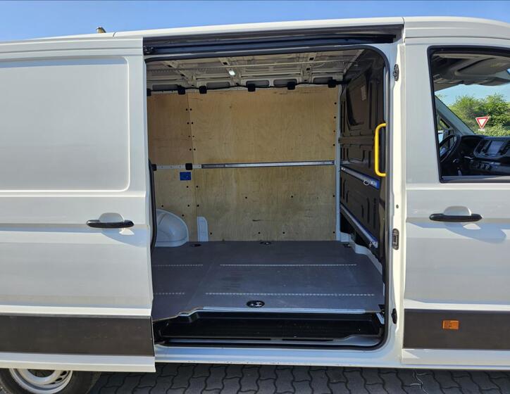 Volkswagen Crafter 10