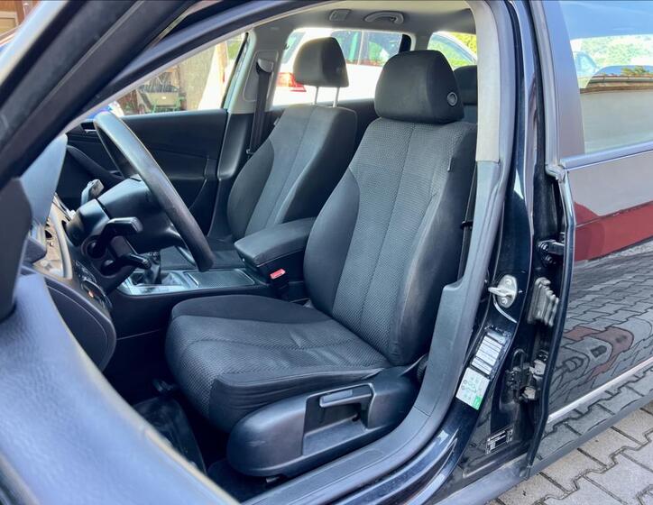 Volkswagen Passat 10