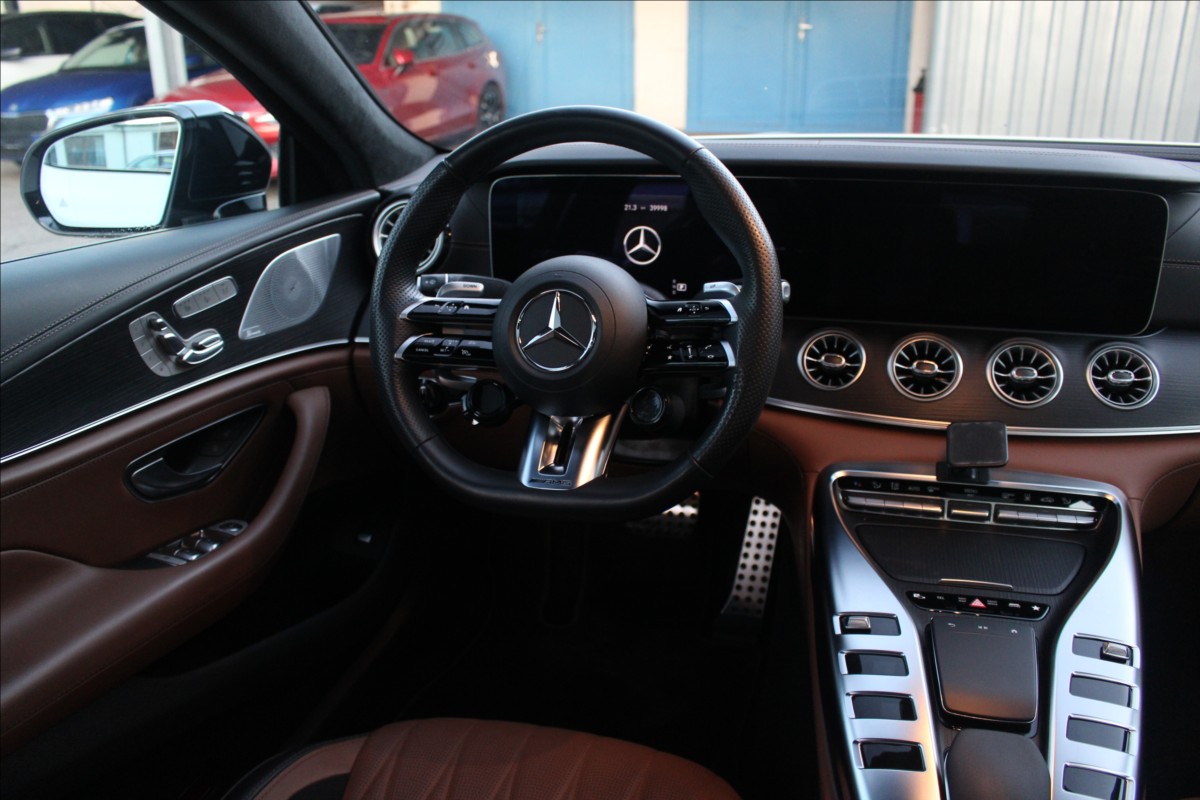 Mercedes-Benz AMG GT