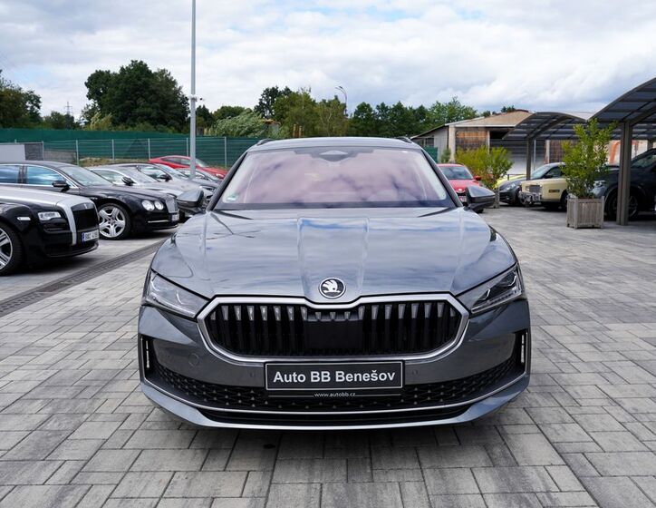 Škoda Superb 1