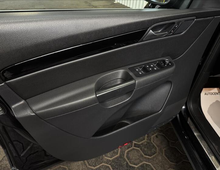 Seat Alhambra 14
