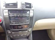 Lexus IS 220 20