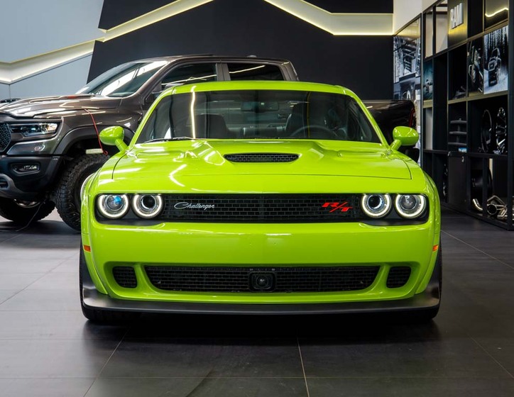 Dodge Challenger 11