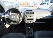 Volkswagen Polo 11