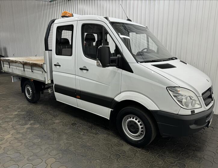 Mercedes-Benz Sprinter 12