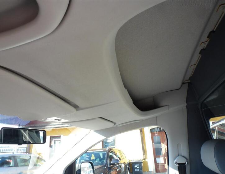 Volkswagen Caddy 32