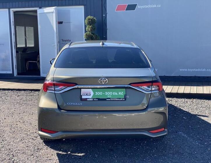 Toyota Corolla 6