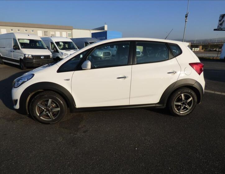 Hyundai ix20 6
