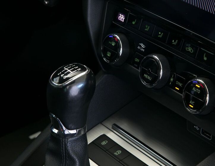 Škoda Octavia 16