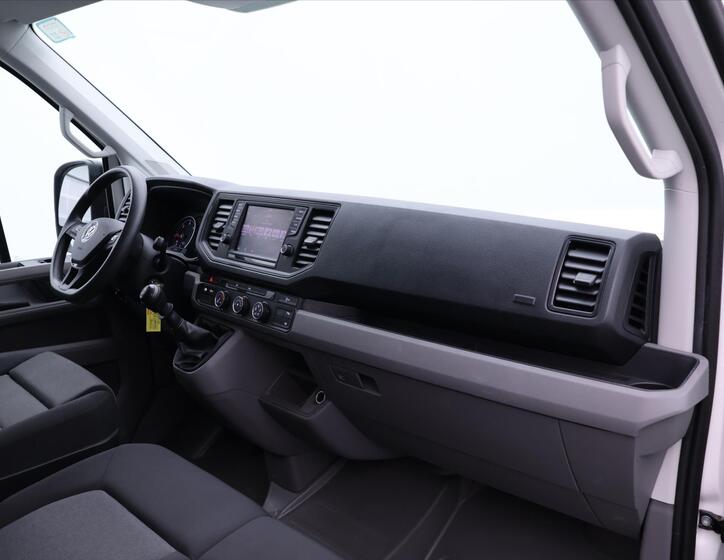 Volkswagen Crafter 24