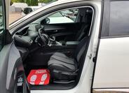 Peugeot 5008 9