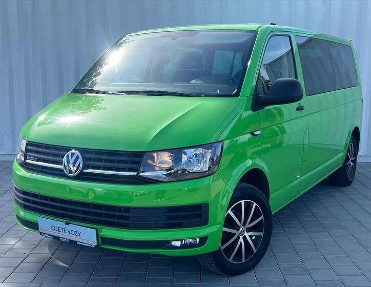 Volkswagen Caravelle 1