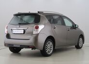 Toyota Verso 5