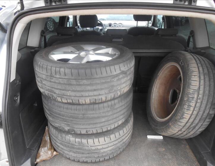 Ford S-MAX 18