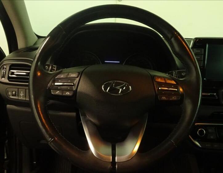 Hyundai i30 10