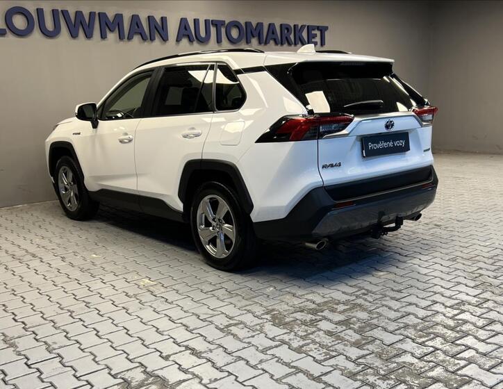 Toyota RAV4 16