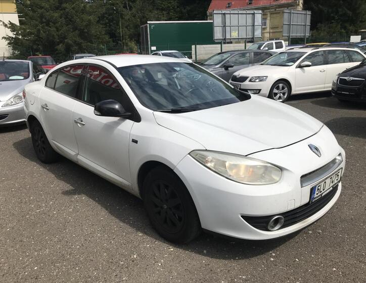 Renault Fluence 6