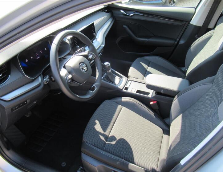 Škoda Octavia 16