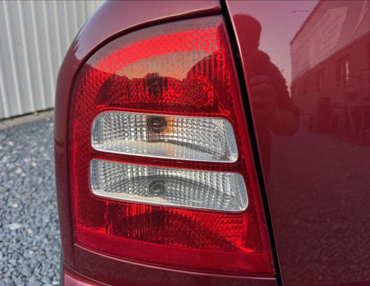 Škoda Octavia 15