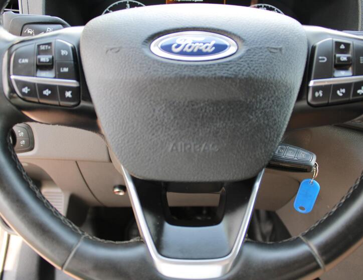 Ford Transit 13
