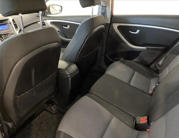 Hyundai i30 6