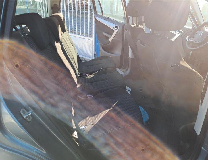 Citroën C4 Picasso 7