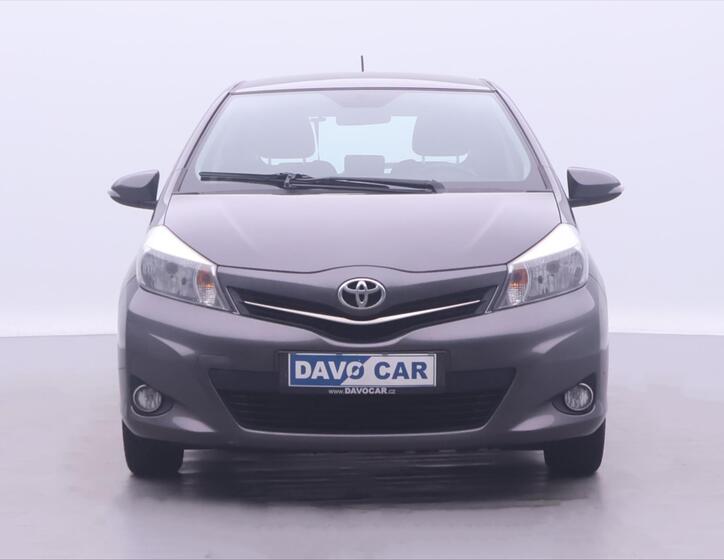 Toyota Yaris 2