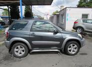 Toyota RAV4 8