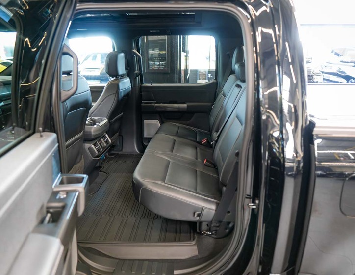 Ford F-150 34