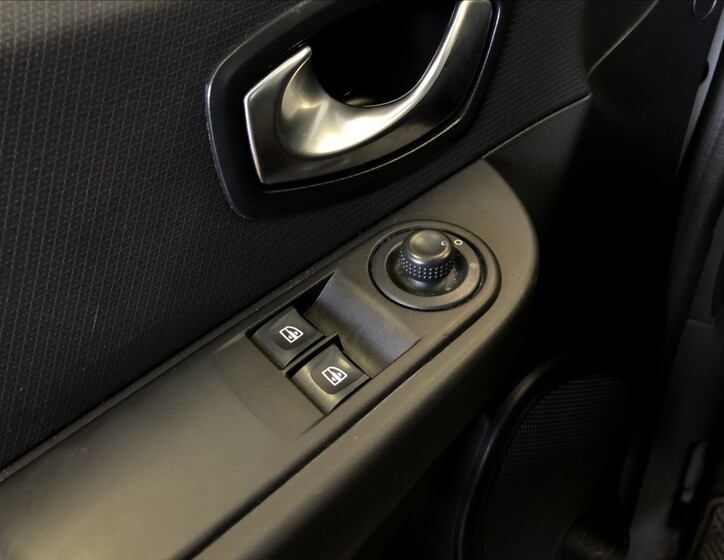Renault Clio 23