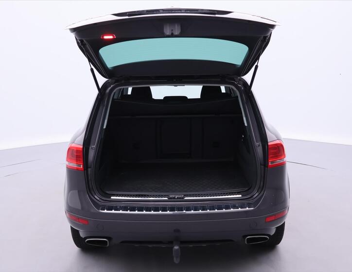 Volkswagen Touareg 9