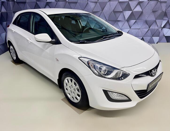 Hyundai i30 4