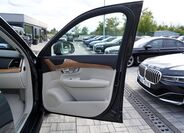 Volvo XC90 22