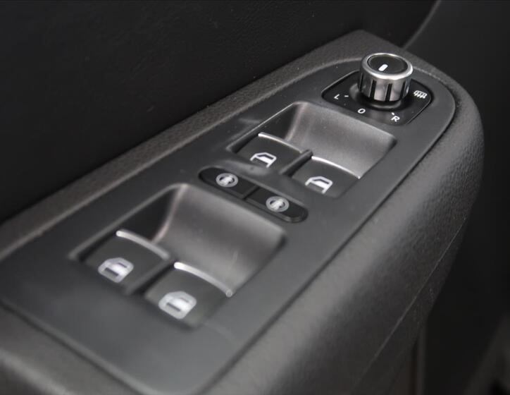 Seat Alhambra 15