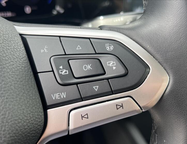 Volkswagen Golf 14