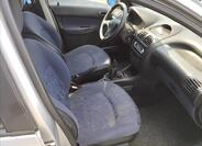 Peugeot 206 7